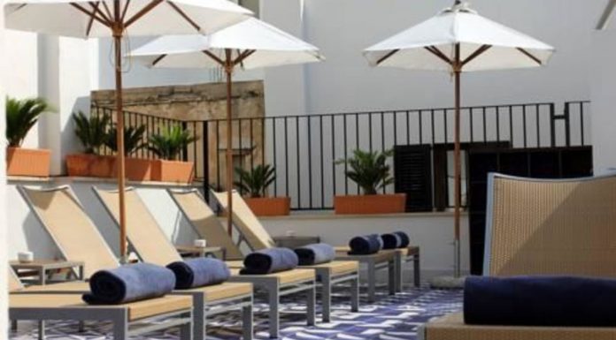 Gio Pointi-style cement tiles at Spain's Hotel Cort