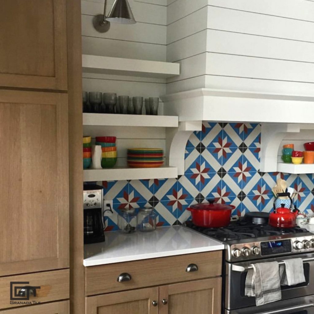 A kitchen backsplash with Granada Tile’s Toscano pattern