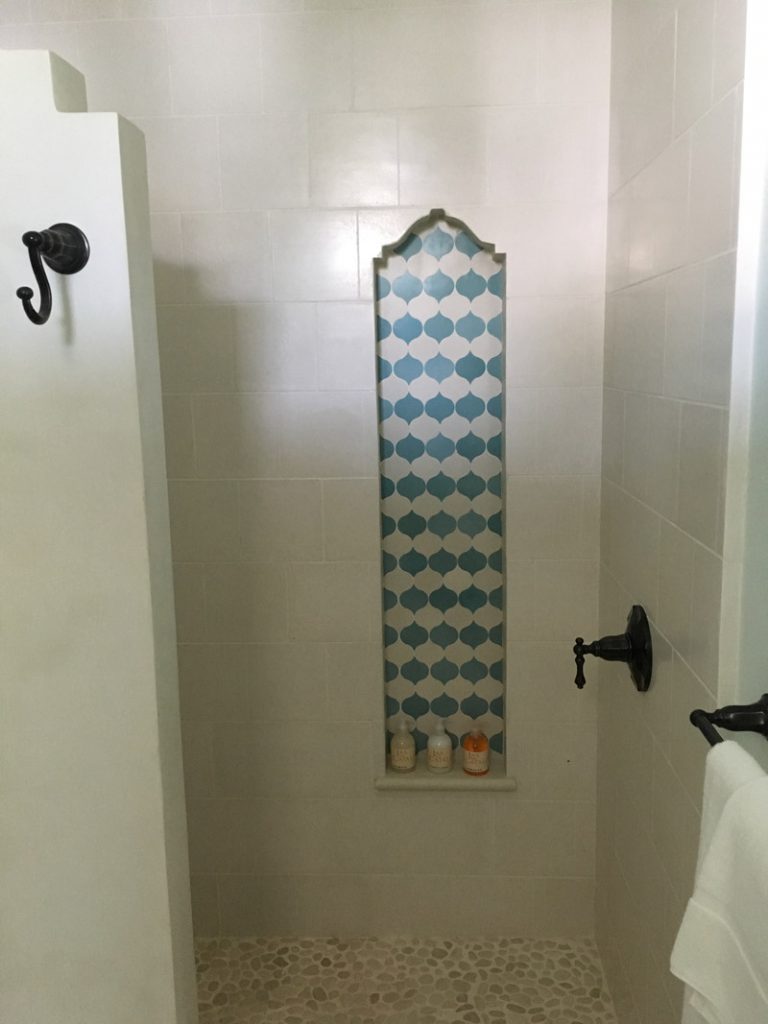 Shower niche in a resort home in Costa Rica using Granada Tile’s Droplet pattern