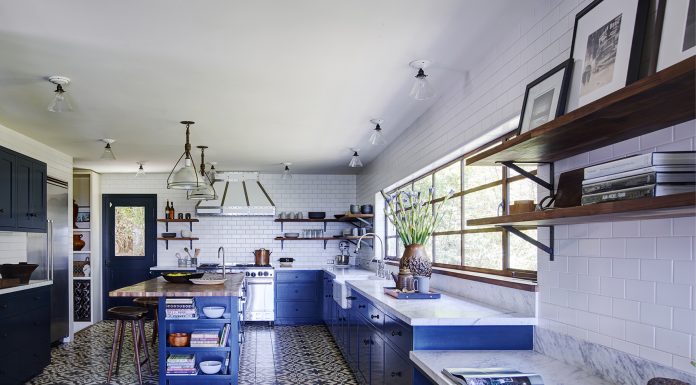 Commune-Kitchen-Sofia+-Granada-Cement-Tile