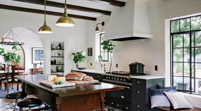 Designer Jessica Helgerson used Badajoz cement tiles for a kitchen