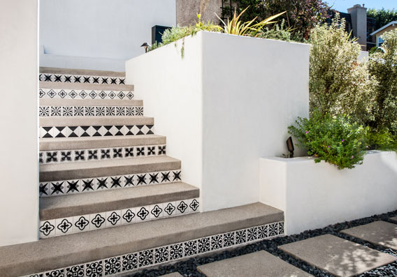 https://www.granadatile.com/media/GalleryImage/MCanty-Outdoor-Stairs-Granada-Cement-Tiles-Opt.jpg